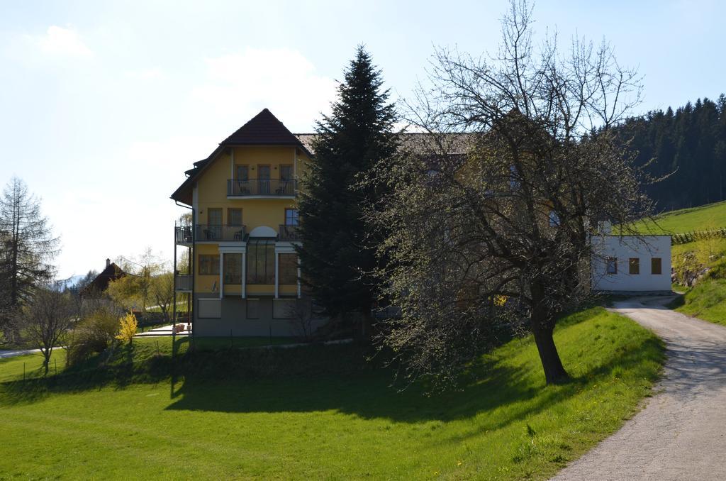 Wildwiesenhof Miesenbach  외부 사진